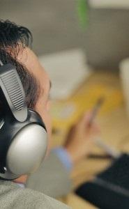 Improve Your Listening: Eliminate Distractions